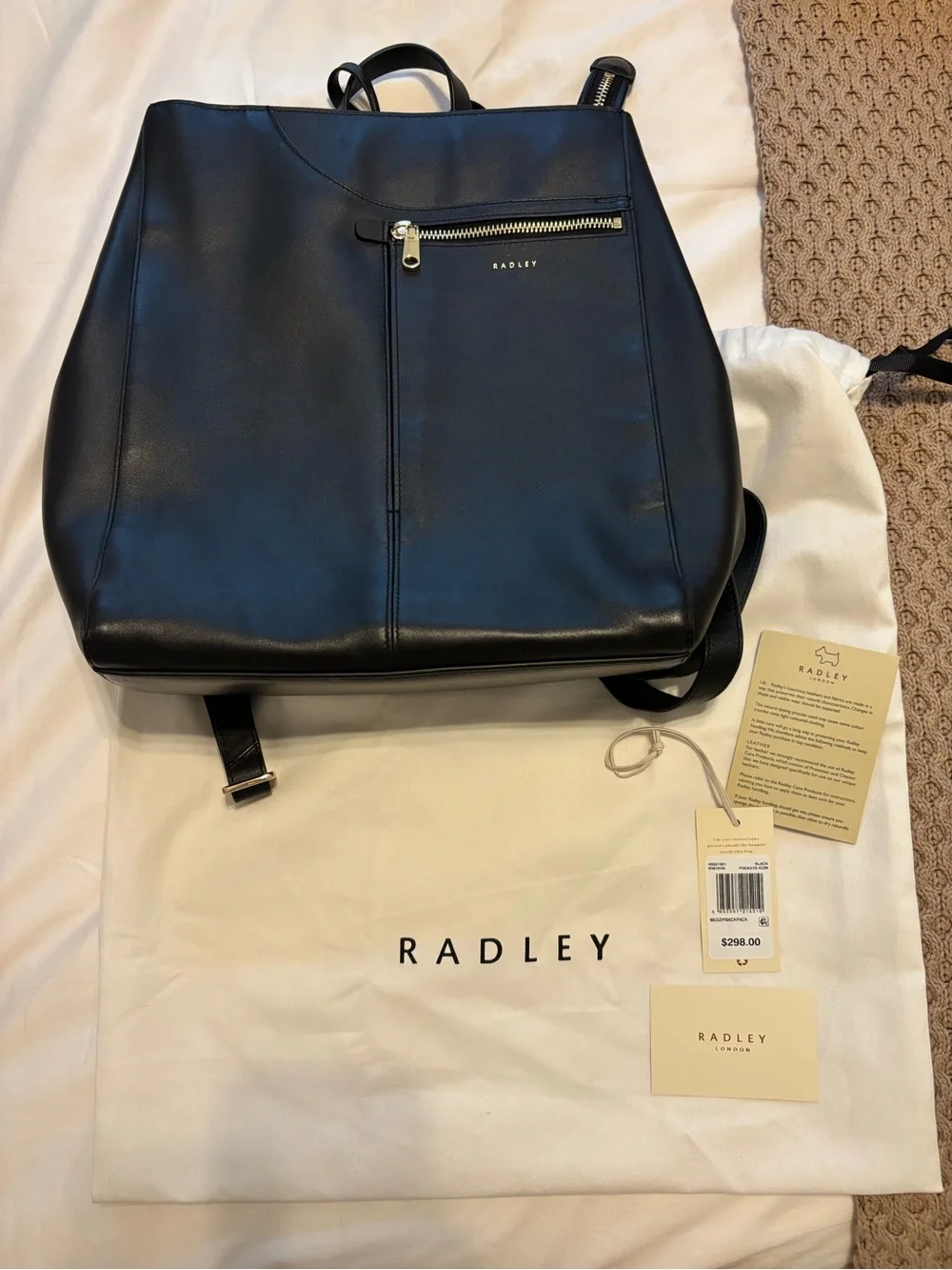 RADLEY LONDON Black Leather Backpack with Gold Zip Detail